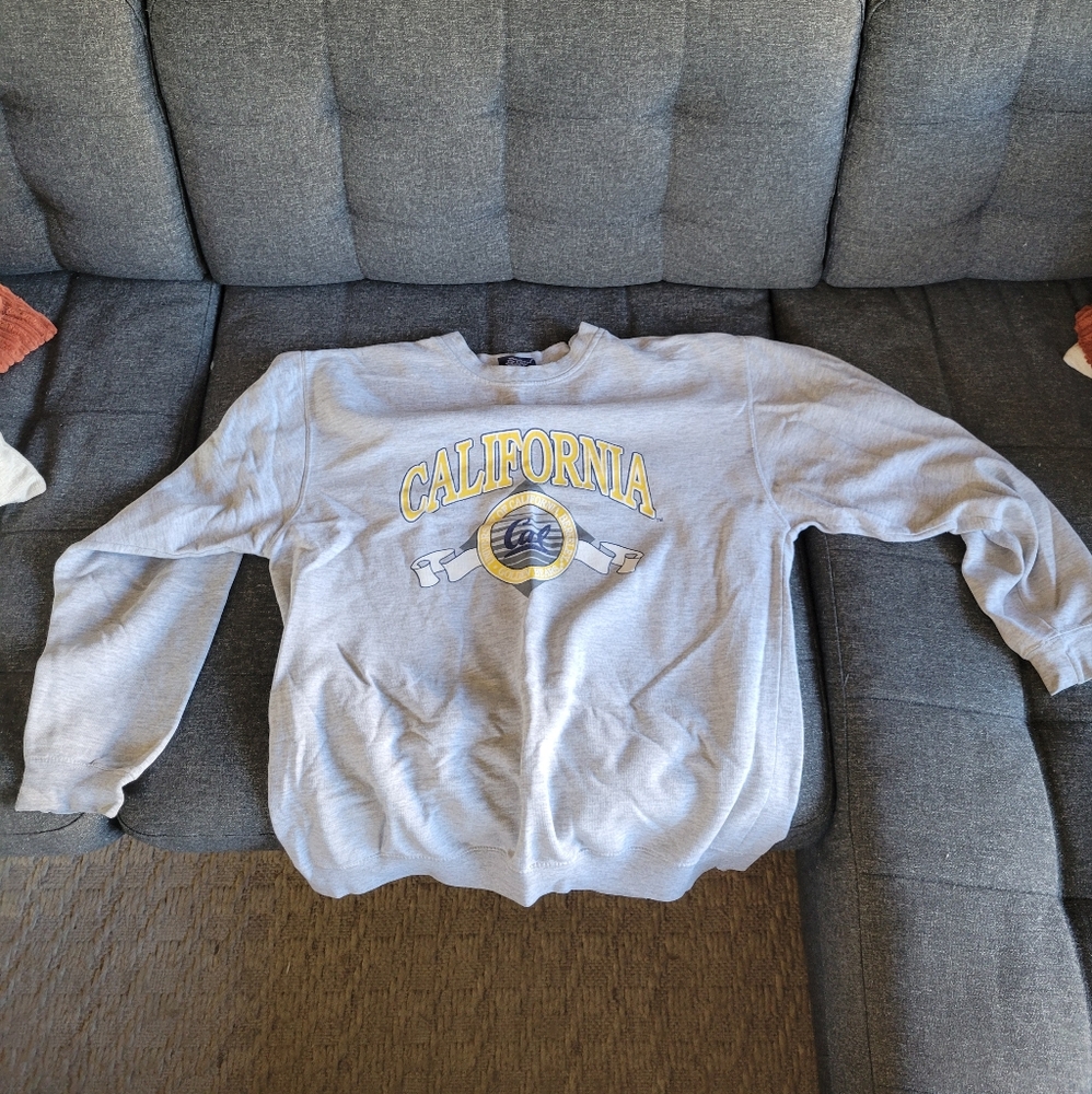 Vintage Cal Bears sweatshirt (L)